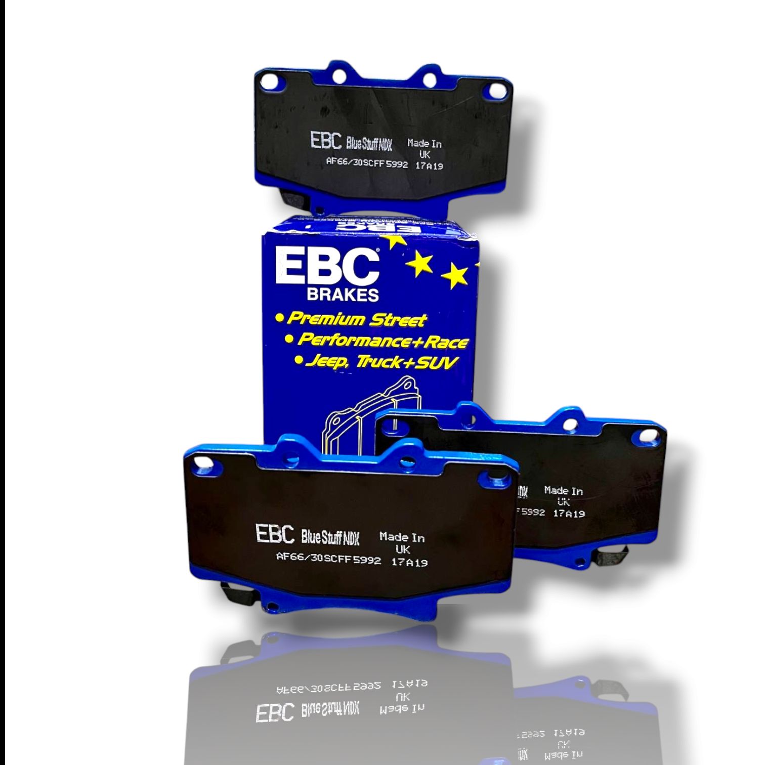 خرید لنت ترمز جلو تویوتا لندکروز fj80 سری 80 EBC انگلستان سری BLUE STUFF لنت ترمز جلو تویوتا لندکروز fj80 سری 80 EBC انگلستان سری BLUE STUFF