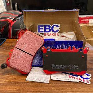 لنت ترمز جلو مرسدس بنز EBC CLS 500 انگلیس سری RED STUFF سرامیکی